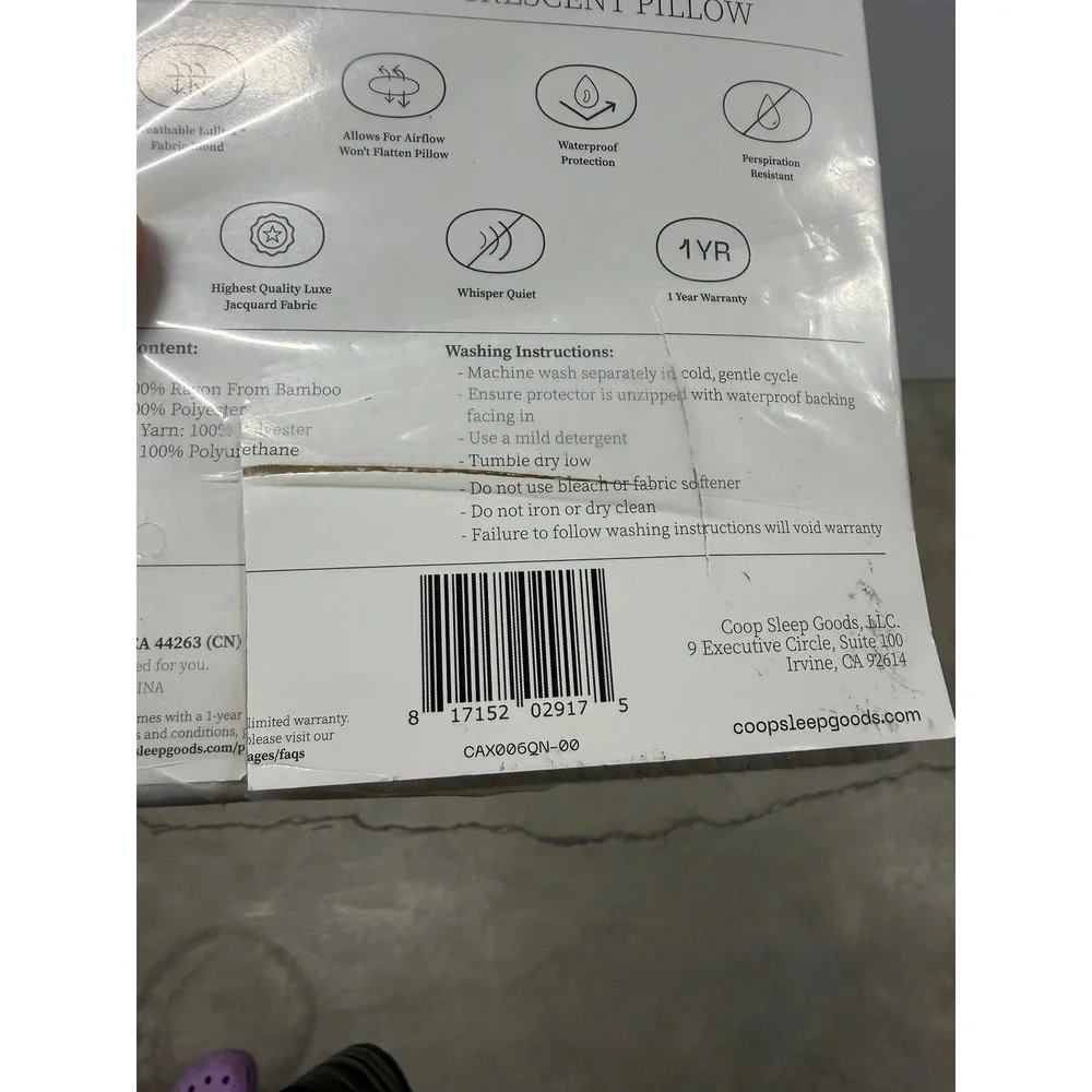 Coop Sleep Goods Ultra-Tech Crescent Pillow Protector Queen White NWT DIRTY